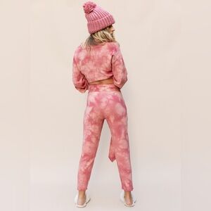 Ladygang Tie Dye Crop Long Sleeve Red Pink Smells Like Roses - Women’s XL